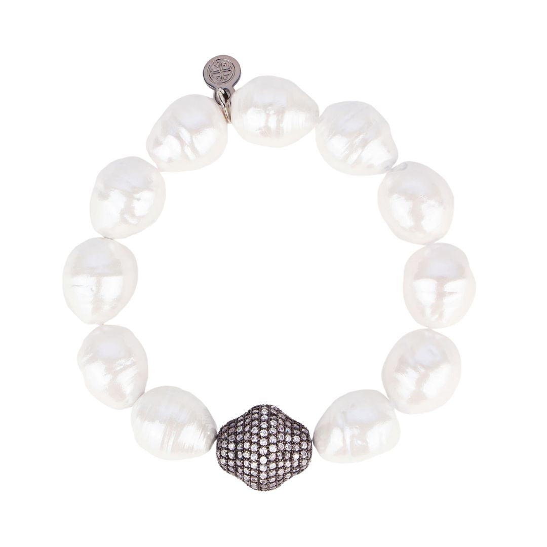 Creamy White Baroque Pearl Bracelet: Sophisticated and Sophistication